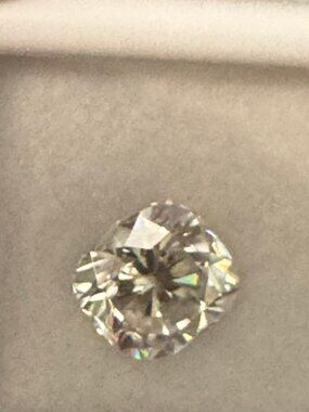 2.0 Ct Cushion Cut Moissanite Loose Stone D Color VVS1 GRA Certified 7x7mm